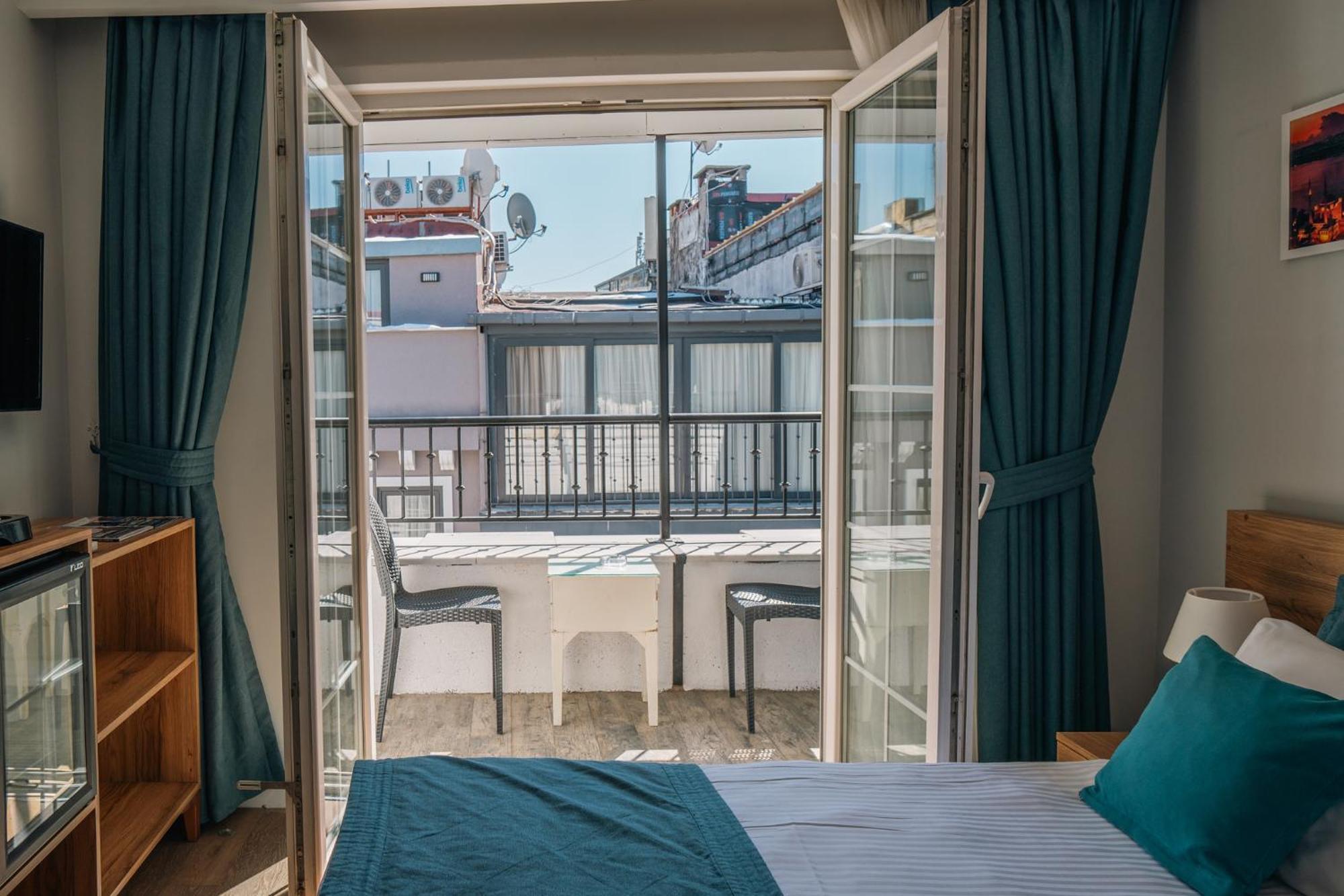 Taksim Santa Lucia Hotel اسطنبول المظهر الخارجي الصورة